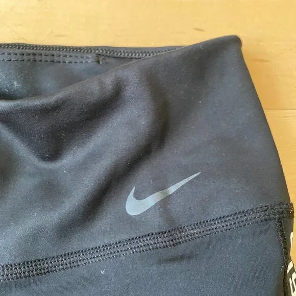 𝅺nike Bnwot Training Pants Sz Xsmall Gold Trim
